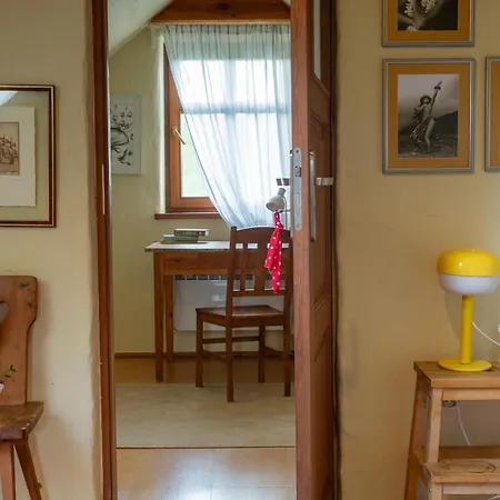 Lipowy Dom Bed & Breakfast Piecki (Warmian-Masurian)