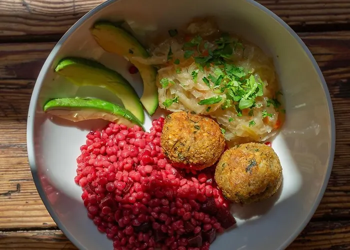 Lipowy Dom Bed & Breakfast 3*